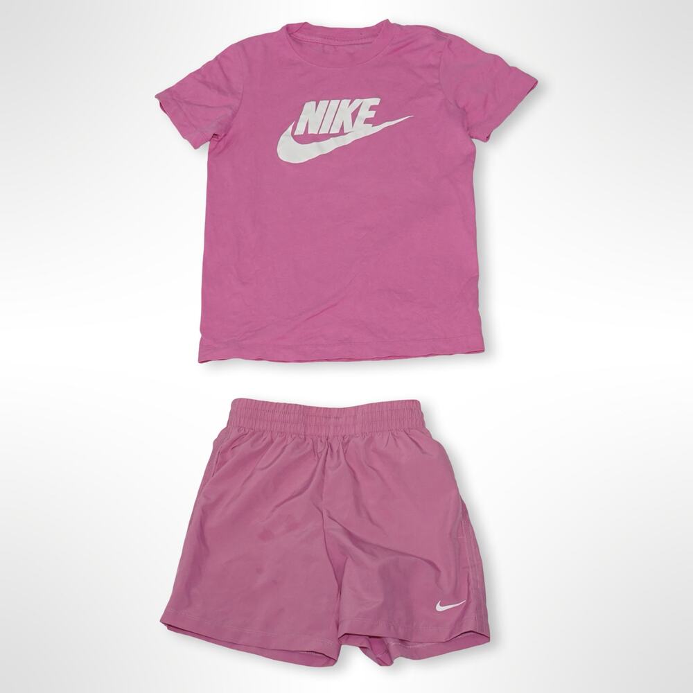Nike Girls Pink Outfit - T-Shirt & Shorts Set - Size XS
